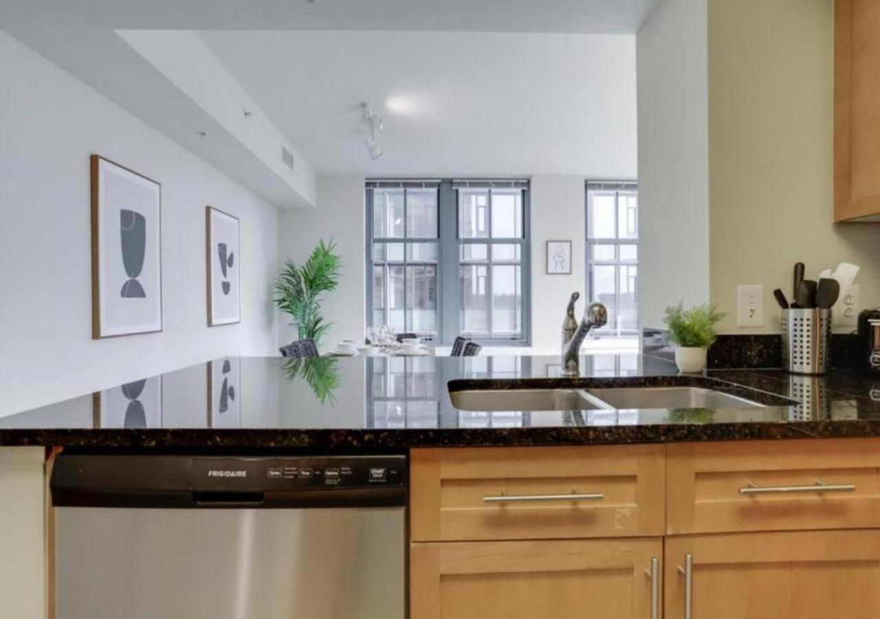 Splendid 2 Bedroom Condo At Pentagon City 阿林顿 外观 照片