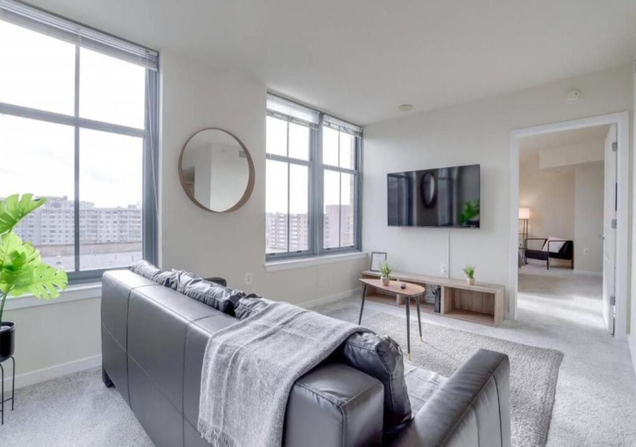 Splendid 2 Bedroom Condo At Pentagon City 阿林顿 外观 照片