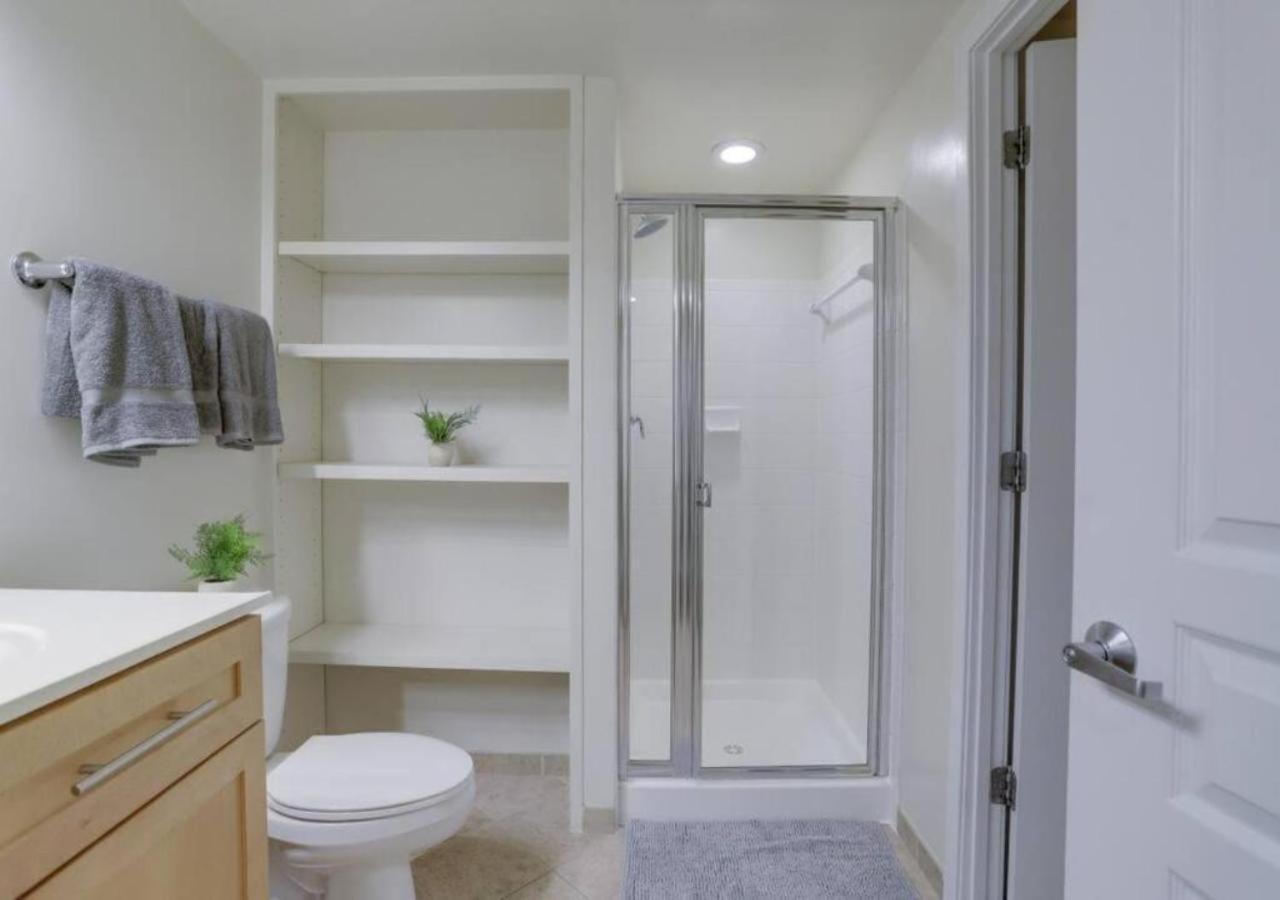 Splendid 2 Bedroom Condo At Pentagon City 阿林顿 外观 照片